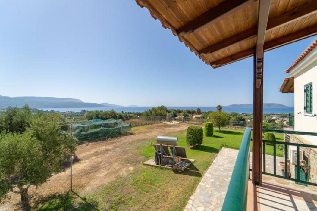 Donatos Finikounta Exterior foto