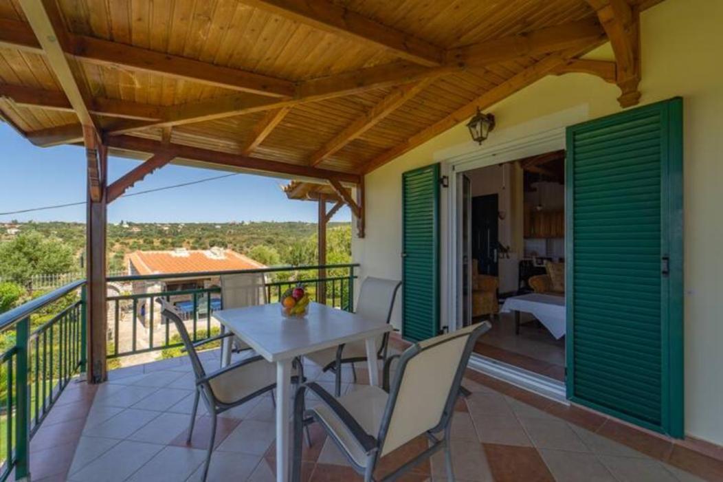 Donatos Finikounta Exterior foto