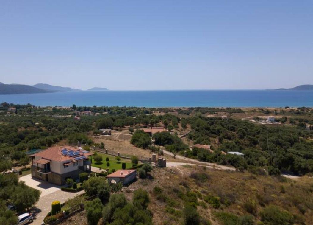 Donatos Finikounta Exterior foto